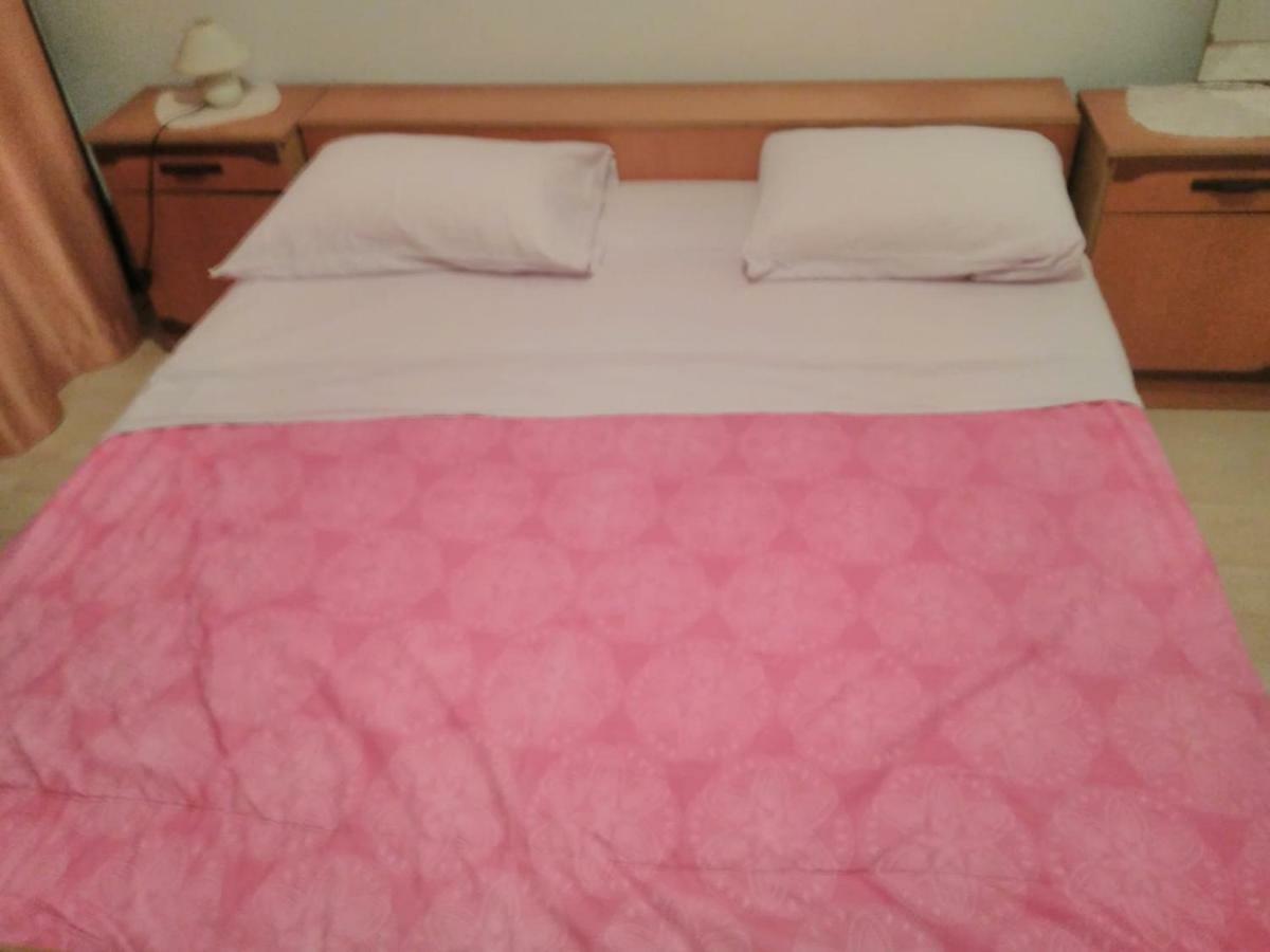 Apartmani Marija Pašman Esterno foto