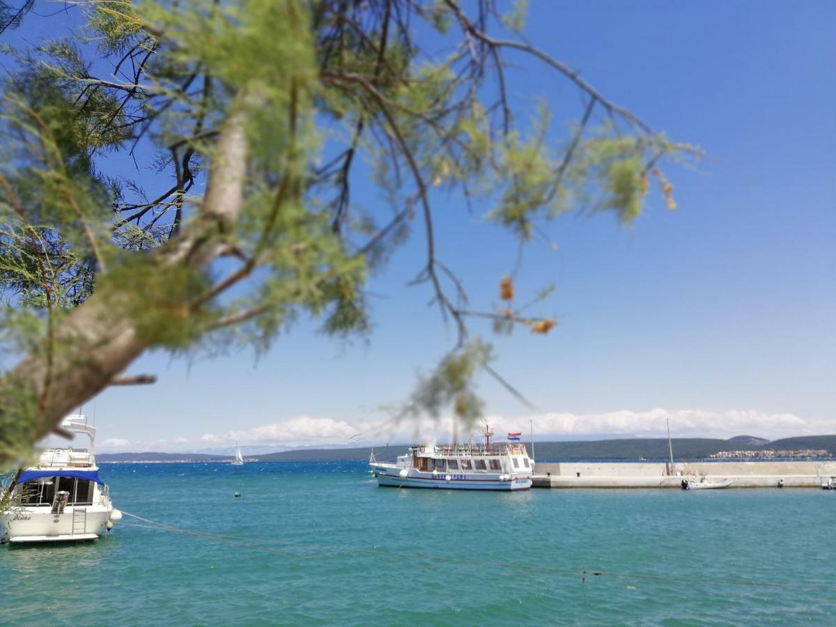 Apartmani Marija Pašman Esterno foto
