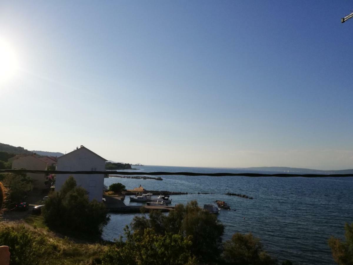 Apartmani Marija Pašman Esterno foto