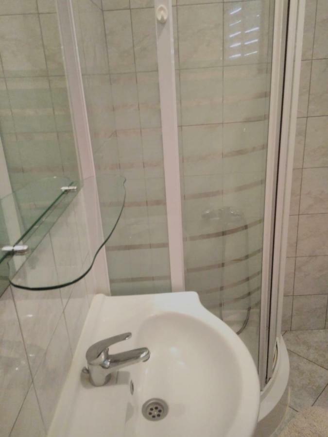 Apartmani Marija Pašman Esterno foto